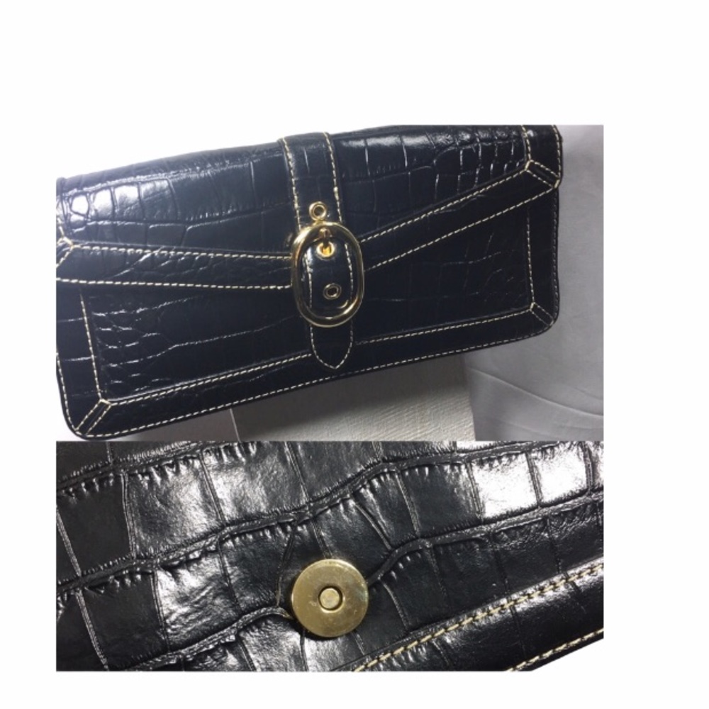 Giani Bernini  leather gold chain crossbody bag
